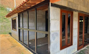 TERMNALA A TU GUSTO HERMOSA FINCA EN SANTO DOMINGO EN PARCELACION