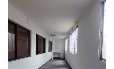 Oficina en Arriendo en San Luis 220 m2