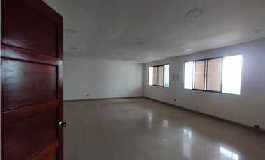 Oficina en Arriendo en San Luis 220 m2