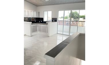 SE ARRIENDA APARTAMENTO TERCER PISO BARRIO BOSQUES DE MARACAIBO.