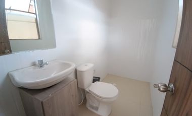 Arriendo Locales y Oficinas Comerciales Cota