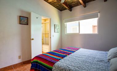 ¡Casa frente al mar con playa de arena por menos de $700 000!