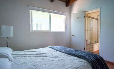 ¡Casa frente al mar con playa de arena por menos de $700 000!