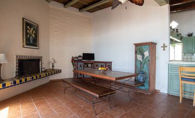 ¡Casa frente al mar con playa de arena por menos de $700 000!