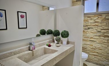 Hermosa Residencia Estilo Mexicano en Privada en Ahuatlán