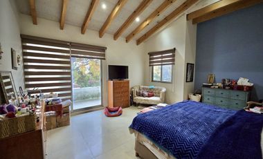 Hermosa Residencia Estilo Mexicano en Privada en Ahuatlán