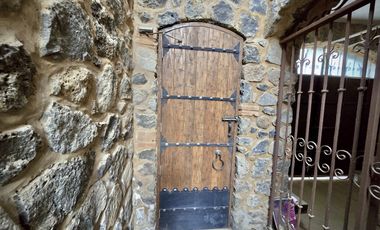 Hermosa Residencia Estilo Mexicano en Privada en Ahuatlán