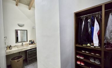 Hermosa Residencia Estilo Mexicano en Privada en Ahuatlán