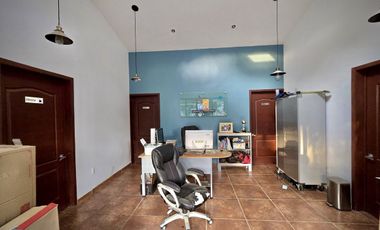 Hermosa Residencia Estilo Mexicano en Privada en Ahuatlán