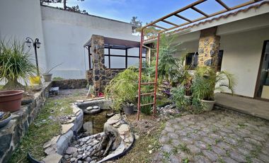 Hermosa Residencia Estilo Mexicano en Privada en Ahuatlán