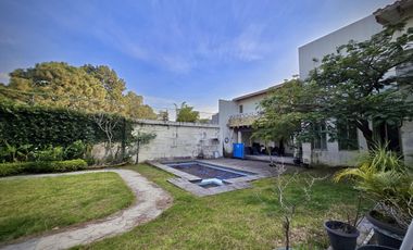 Hermosa Residencia Estilo Mexicano en Privada en Ahuatlán