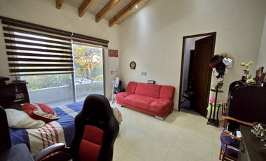 Hermosa Residencia Estilo Mexicano en Privada en Ahuatlán