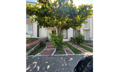 Se RENTA Casa Amueblada en Residencial en Xochitepec