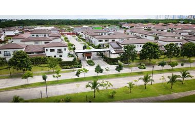 Casas en The Woods Santa Maria