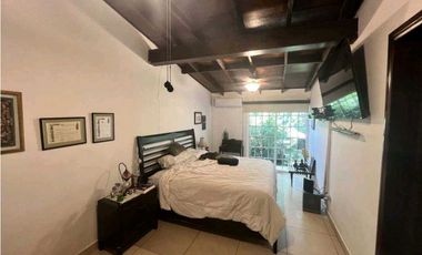 ALQUILER DE CASA EN LLANOS DE CURUNDU 300m2