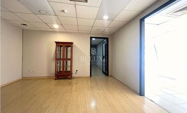 ALQUILER DE OFICINA EN OBARRIO,TORRE VIP (5)