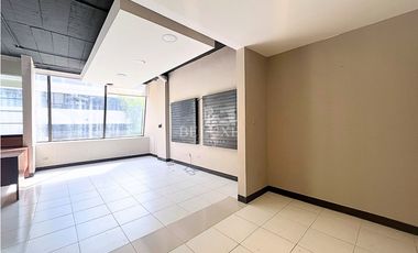 ALQUILER DE OFICINA EN OBARRIO,TORRE VIP (5)