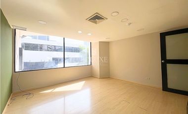 ALQUILER DE OFICINA EN OBARRIO,TORRE VIP (5)