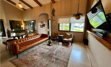 VENDO CASA EN LOS MOLINOS - BOQUETE