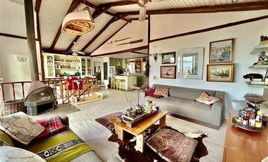 Casa en Venta en Quebrada Honda Lago Rapel