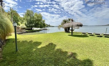 Casa en Venta en Quebrada Honda Lago Rapel