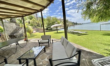 Casa en Venta en Quebrada Honda Lago Rapel