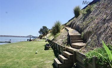 Casa en Venta en Quebrada Honda Lago Rapel