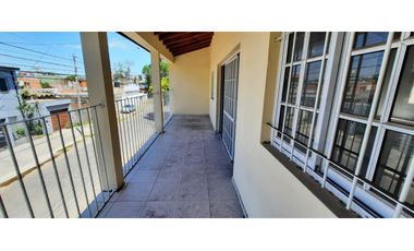 VENTA   -   2 CASAS EN BLOCK con patio y garage - APTO CREDITO