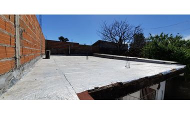 VENTA   -   2 CASAS EN BLOCK con patio y garage - APTO CREDITO