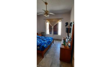 VENTA   -   2 CASAS EN BLOCK con patio y garage - APTO CREDITO