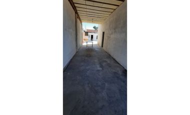 VENTA   -   2 CASAS EN BLOCK con patio y garage - APTO CREDITO