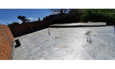 VENTA   -   2 CASAS EN BLOCK con patio y garage - APTO CREDITO