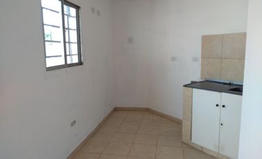 ALQUILER - PH 2 ambientes planta alta con patio