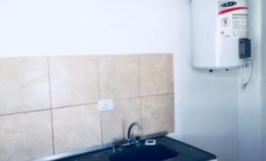ALQUILER - PH 2 ambientes planta alta con patio