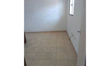 ALQUILER - PH 2 ambientes planta alta con patio