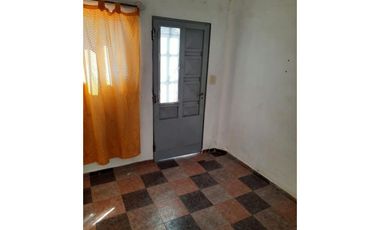 ALQUILER - DUPLEX AL FRENTE - sin expensas