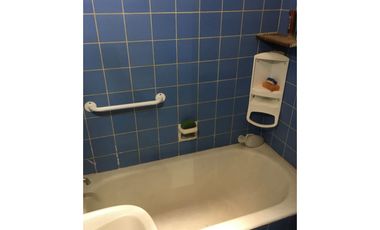 CASA CON AMPLIO FONDO LIBRE  EN VENTA EN LONGCHAMPS