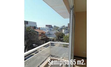 Departamento de 2 dormitorios semipiso, Olivé 1545