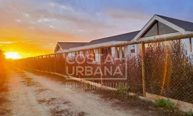 VENTA Gran casa autosustentable con amplio terreno en Olmué