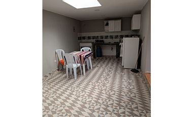 ¡Historia, Espacio y Comodidad en Quito!