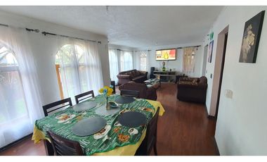Venta Casa 4D 2B con estacionamiento en sector la Florida San Esteban