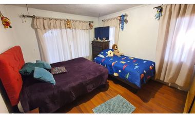 Venta Casa 4D 2B con estacionamiento en sector la Florida San Esteban