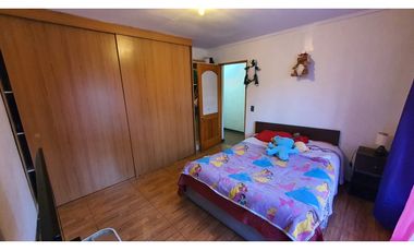 Venta Casa 4D 2B con estacionamiento en sector la Florida San Esteban