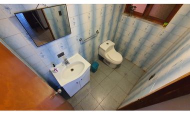Venta Casa 4D 2B con estacionamiento en sector la Florida San Esteban