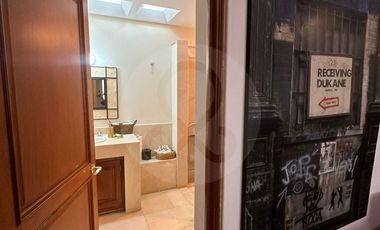 Casa en condominio en venta en Lomas de Bezares