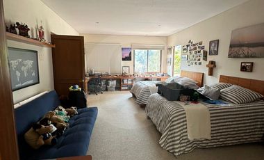 Casa en condominio en venta en Lomas de Bezares