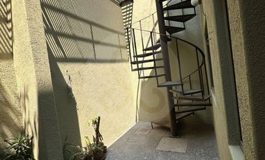 Casa en condominio en venta en Lomas de Bezares