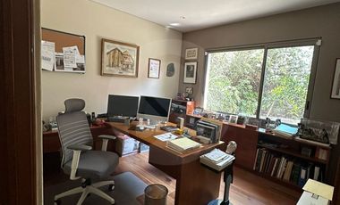 Casa en condominio en venta en Lomas de Bezares