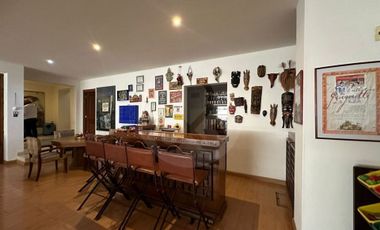 Casa en condominio en venta en Lomas de Bezares