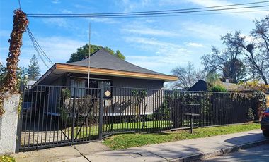 Casa en Venta en Carlos Dickens / Alcalde Rutilio Rivas